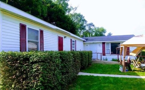 Commercial Building in Big Rapids