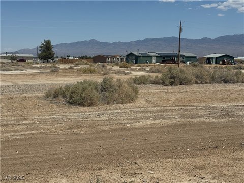 Pahrump, NV Acre Lot