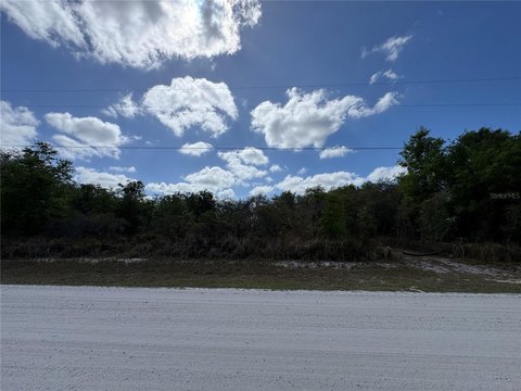 Buildable Lot in Avon Park