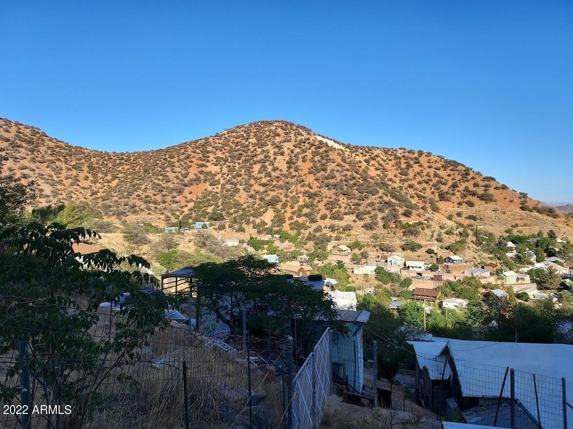 Bisbee Land with Foundation