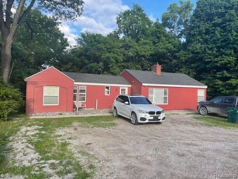 Prime Commercial Land Opportunity