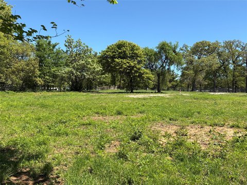 Land in Growing Whitesboro, TX