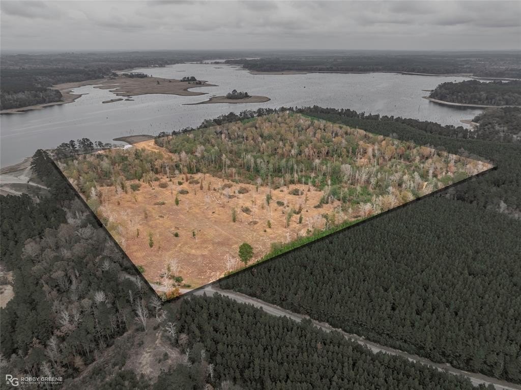 Kepler Lake Waterfront Land
