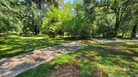 LAND - Fairhope, AL