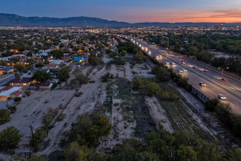 Land, Albuquerque, NM