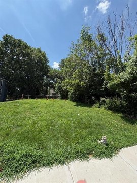 LAND - Kansas City, MO