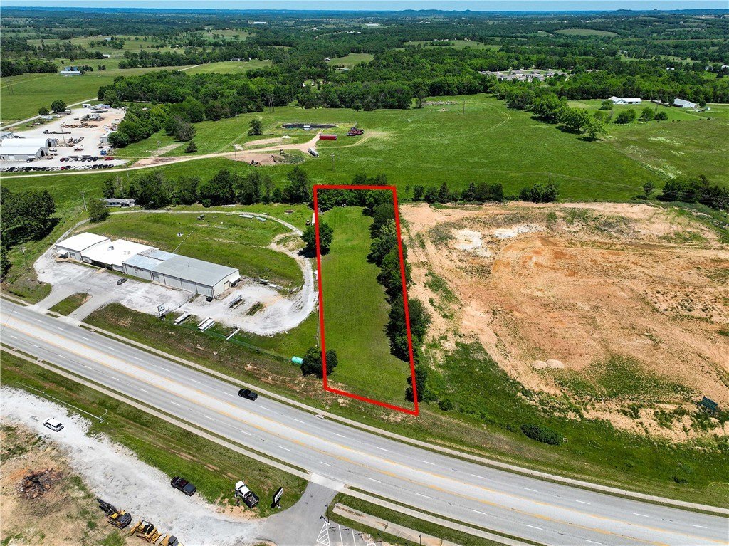 LAND - Berryville, AR
