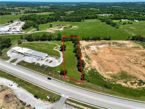 LAND - Berryville, AR