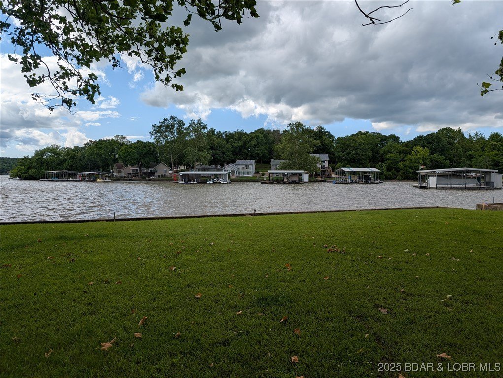 Land Near Lake of Ozarks