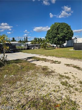 Land, St James City, FL