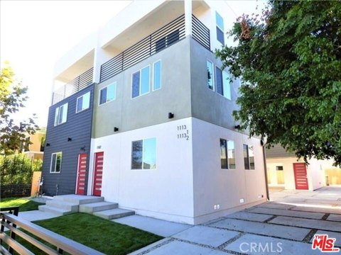 Luxurious Fourplex in Miracle Mile