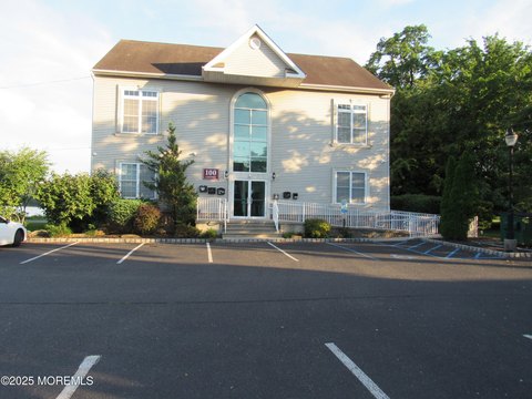 Monroe, NJ - Professional Office