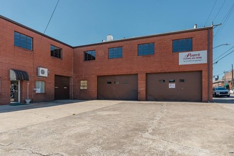 Two-Story Flex and Warehouse Building