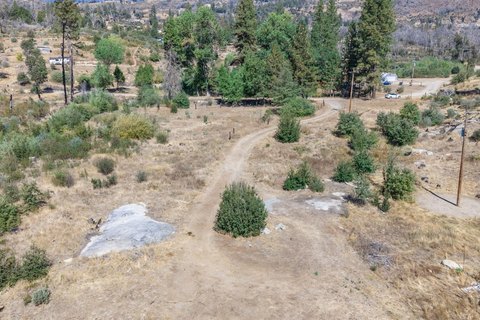 Land, Auberry, CA