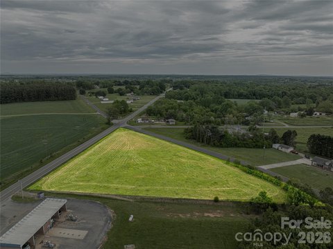 Highly Visible Commercial Corner Lot