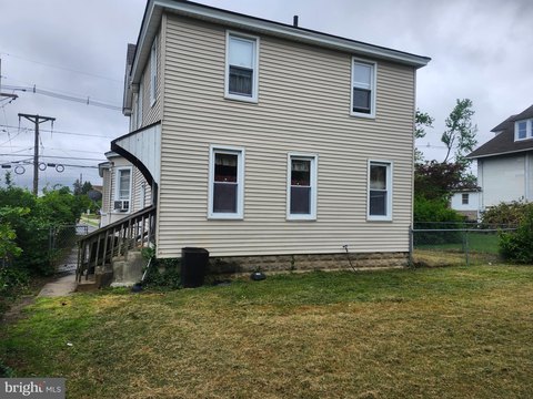 Pennsauken Duplex with Steady Income