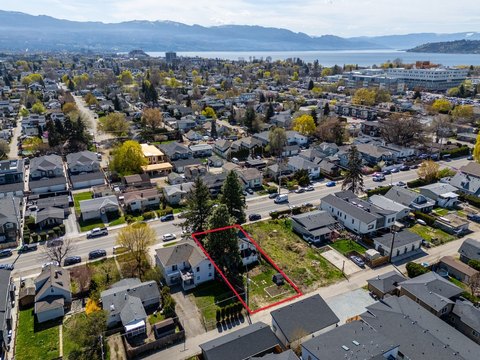 Kelowna, BC