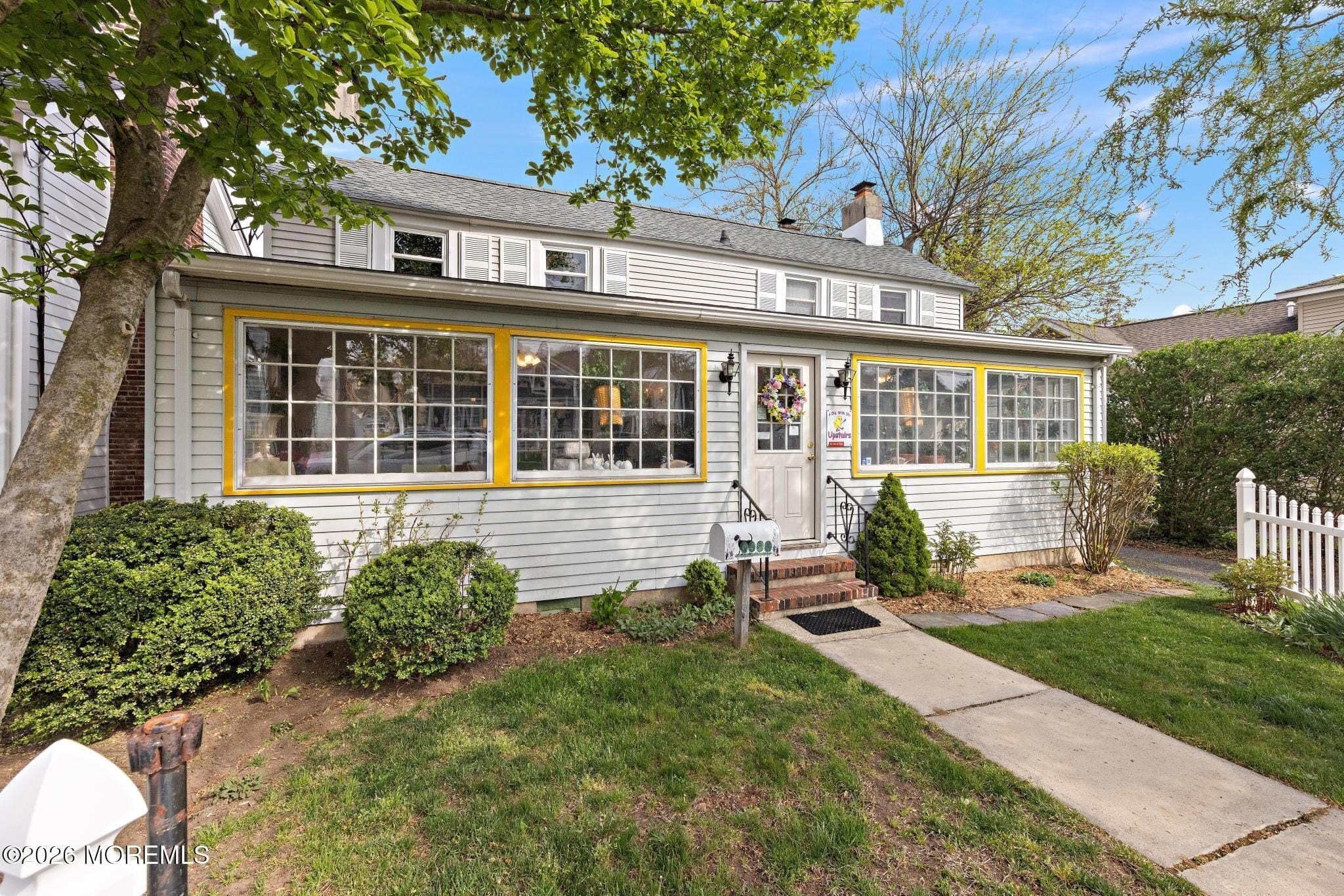 Floral Business & Real Estate