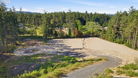 Land, NorthBend, OR