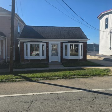Updated Storefront Retail Property