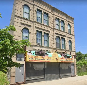 Mixed-Use Investment Property in Chicago