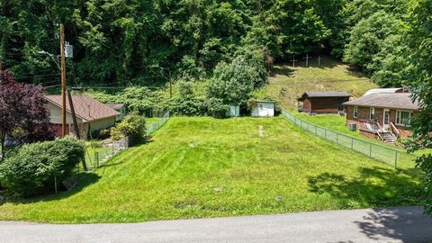 LAND - OCEANA, WV