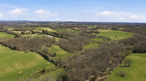 Barren County Acreage with Natural Spring