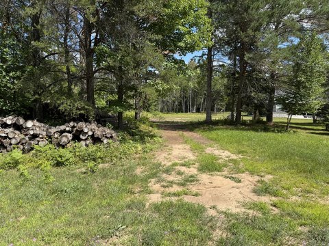 Land, Kinross, MI