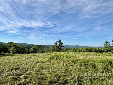 LAND - Newland, NC