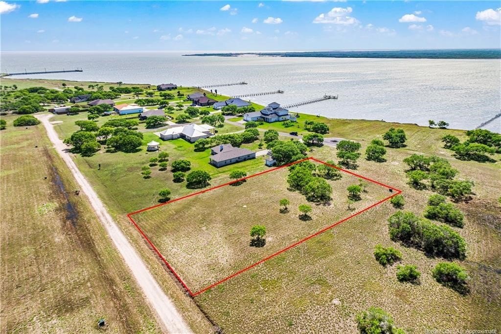 Baffin Bay Waterfront Land