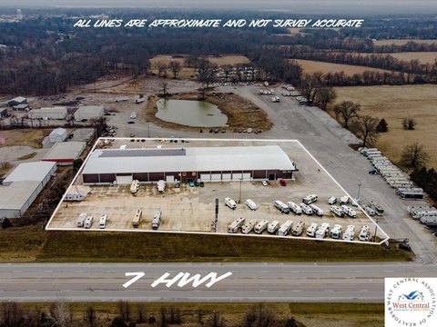 High-Visibility Commercial Facility on Highway 7