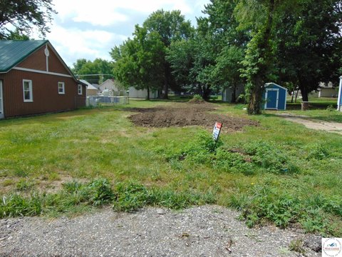 LAND, No Home, Clinton, MO