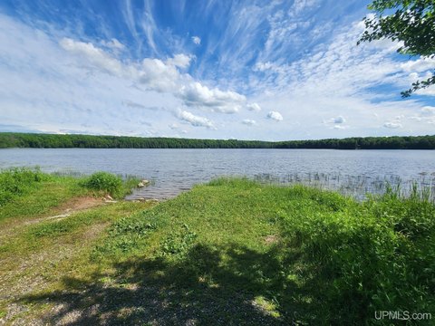 Wildwood Lake Waterfront Land