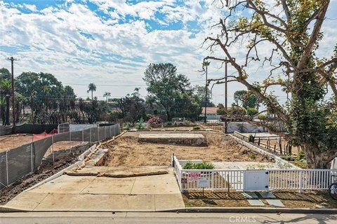 Land, Pacific Palisades, CA