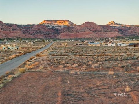 Kanab, UT Single Family Lot