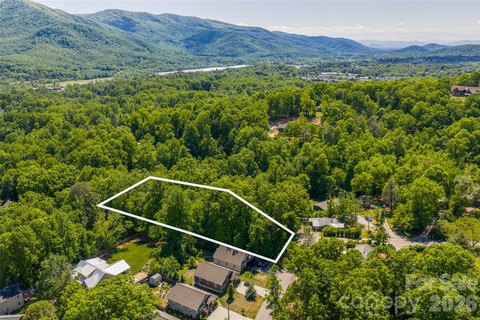 LAND - Black Mountain, NC