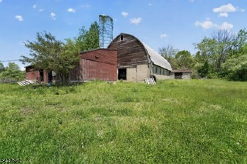 Picture 19