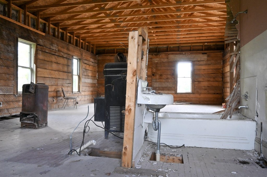 Picture 25