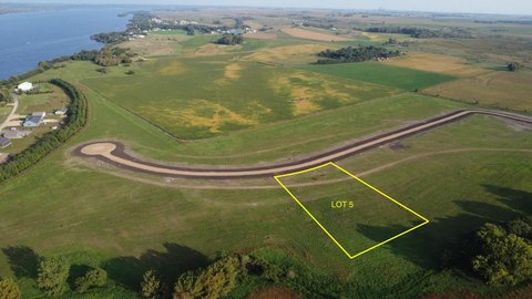 Spacious Lots Near Big Stone