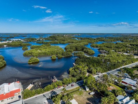 Oversized Island Parcel with Water Access