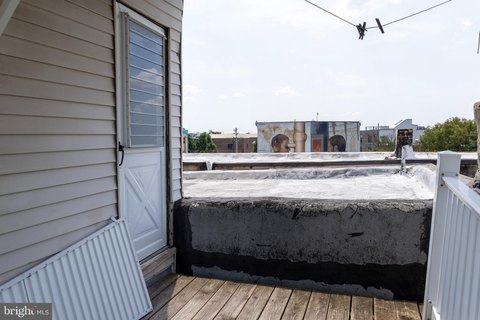 Income-Producing Multifamily in East Passyunk