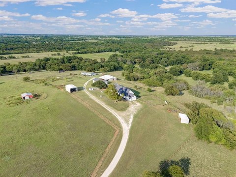 61+ Acre Hilltop Country Estate