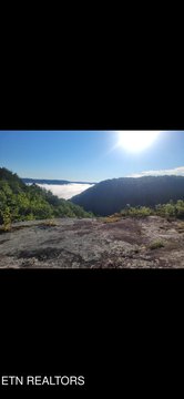 Land with Stunning Mountain Views