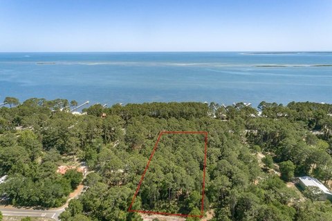 Carrabelle Acre with Bay Views