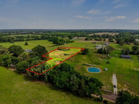 LAND - Naples, TX