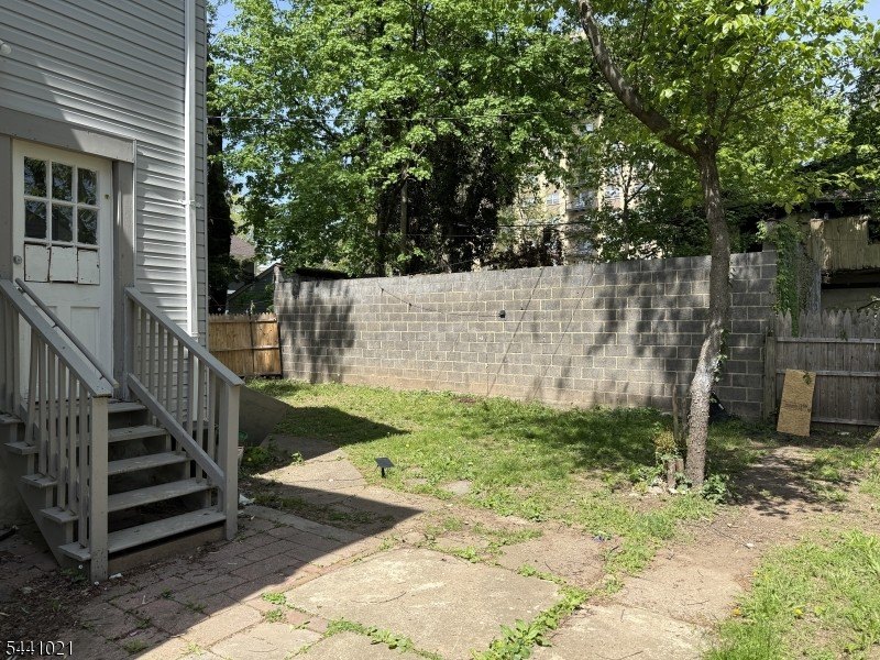 Picture 12