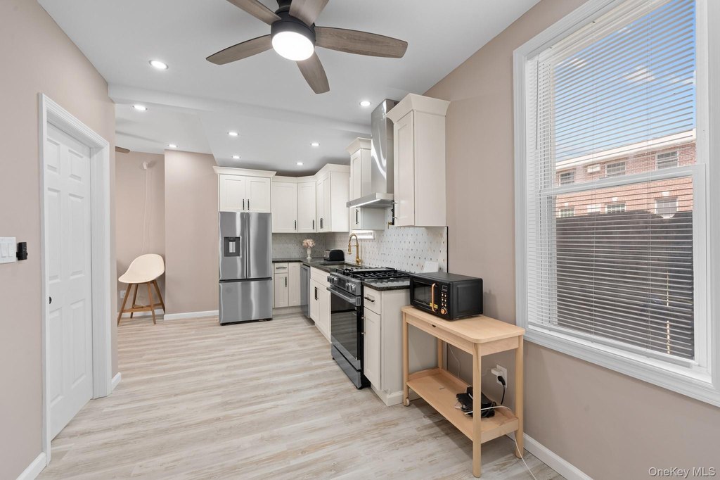 Picture 12