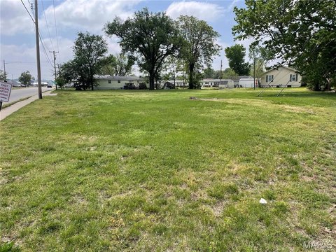 Commercial Land in Wood River