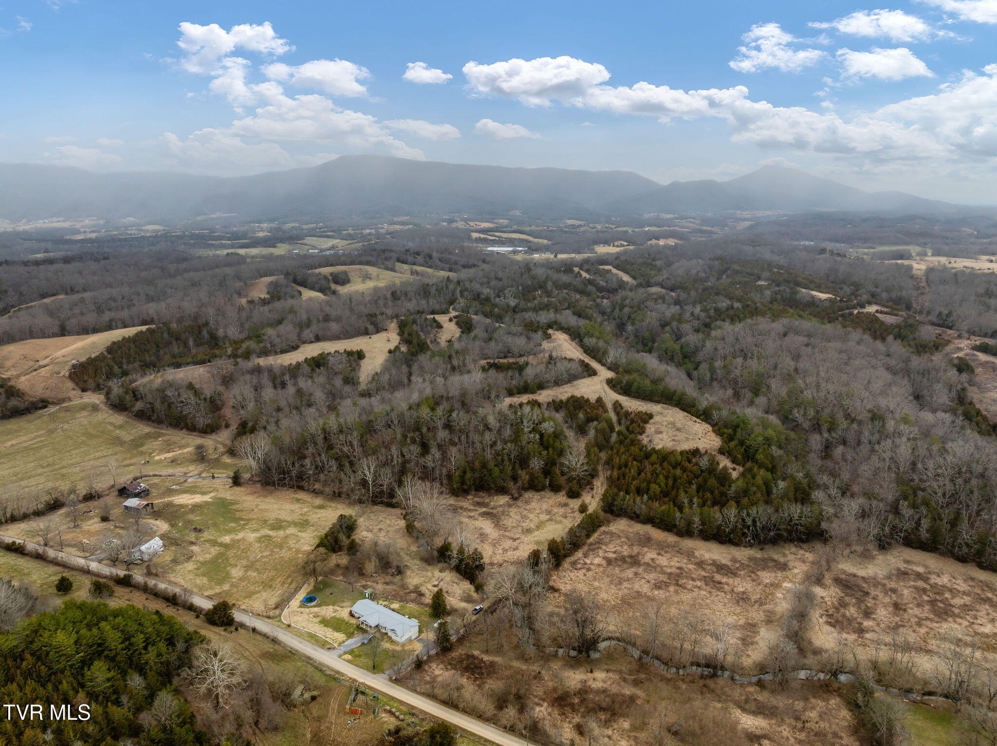Afton, TN Hunting Paradise