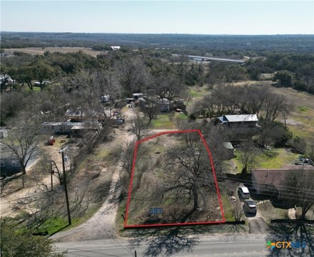 Commercial Lot in Liberty Hill